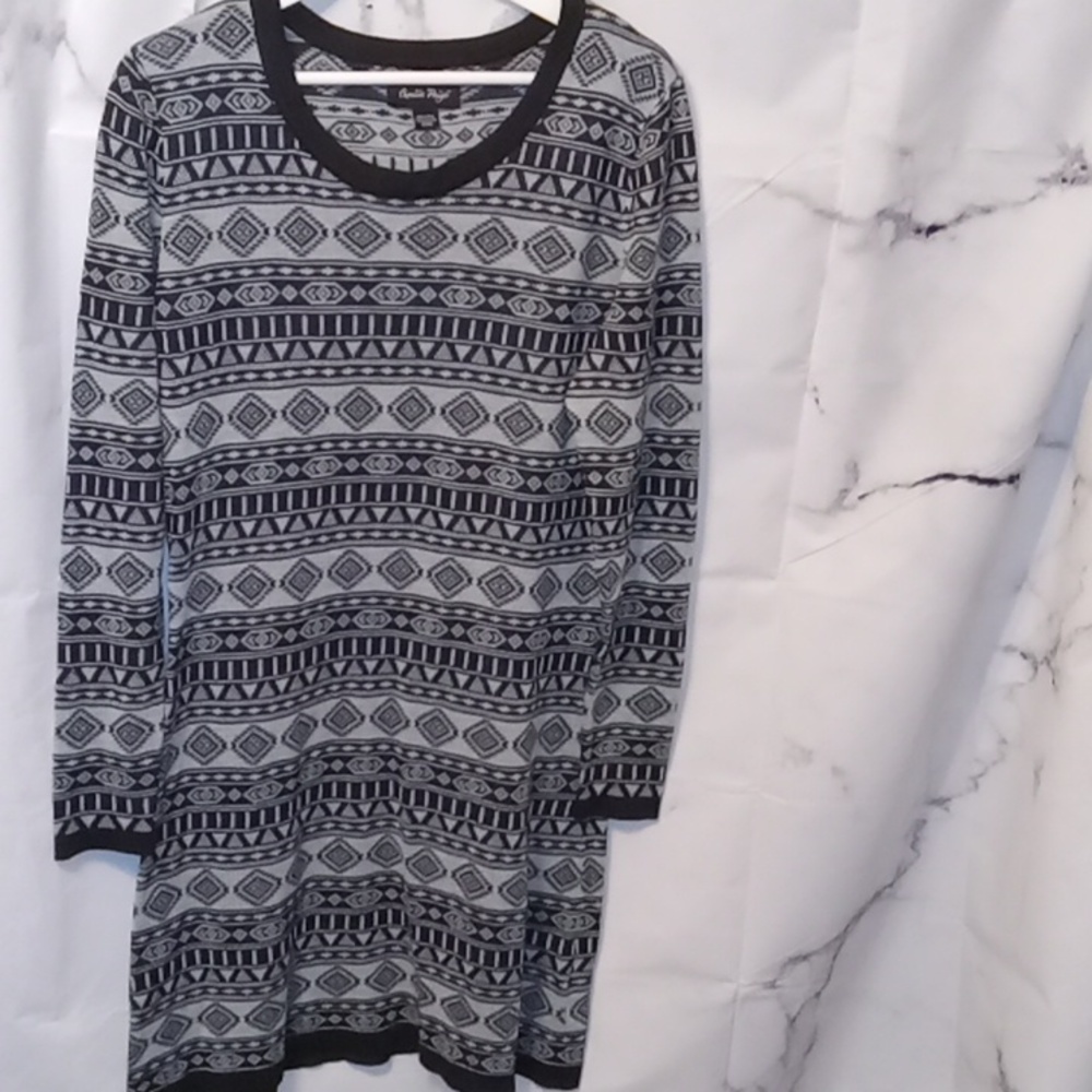 Charlie Paige sweater dress M 🩵🩵🩵🩵